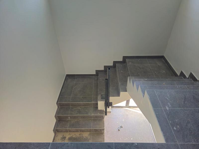 To Let commercial Property for Rent in Maitland Western Cape
